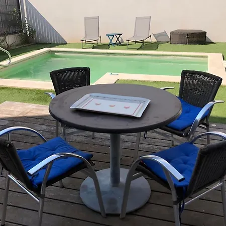 Pleasant Modern House T4 Airco Pool Parking Holiday home