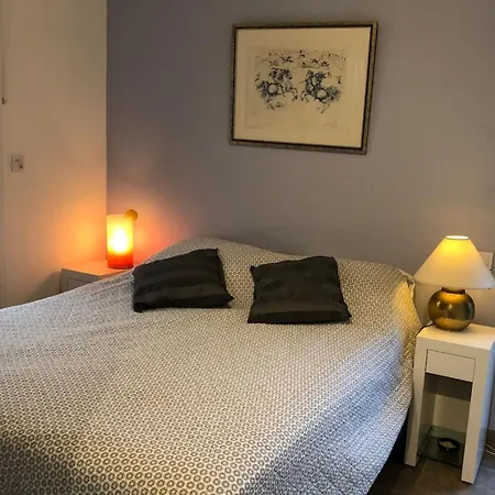 Pleasant Modern House T4 Airco Pool Parking