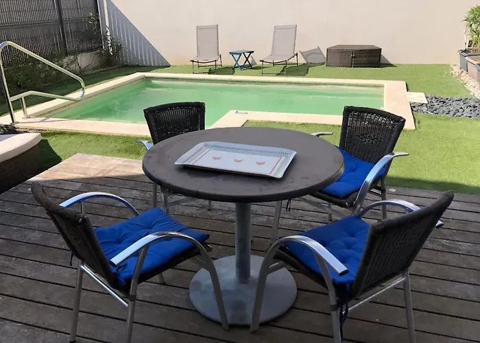 Et Lumineuse Maison T4 Air Conditionné Piscine Jacuzzi Parking Сasa de vacaciones