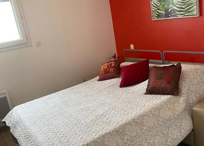 Сasa de vacaciones Et Lumineuse Maison T4 Air Conditionné Piscine Jacuzzi Parking Juvignac